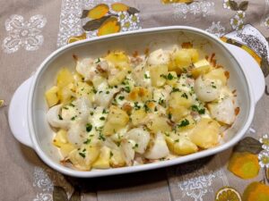 新じゃがと新玉ねぎのオーブン焼き