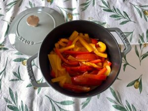 ストウブで作る!パプリカのポン酢マリネ