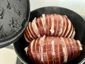 ストウブで作る!ナスの豚バラはさみ蒸し③