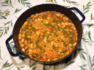 ストウブで作る！イカとグリーンピースのパエリア